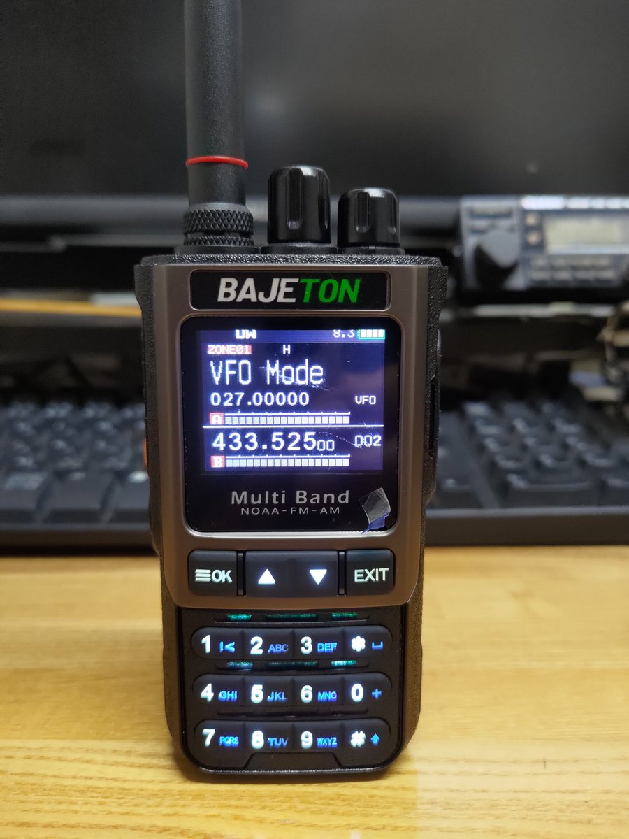 あらたなおもちゃ到着😄
分厚くて重い🏗️
#BJ8300