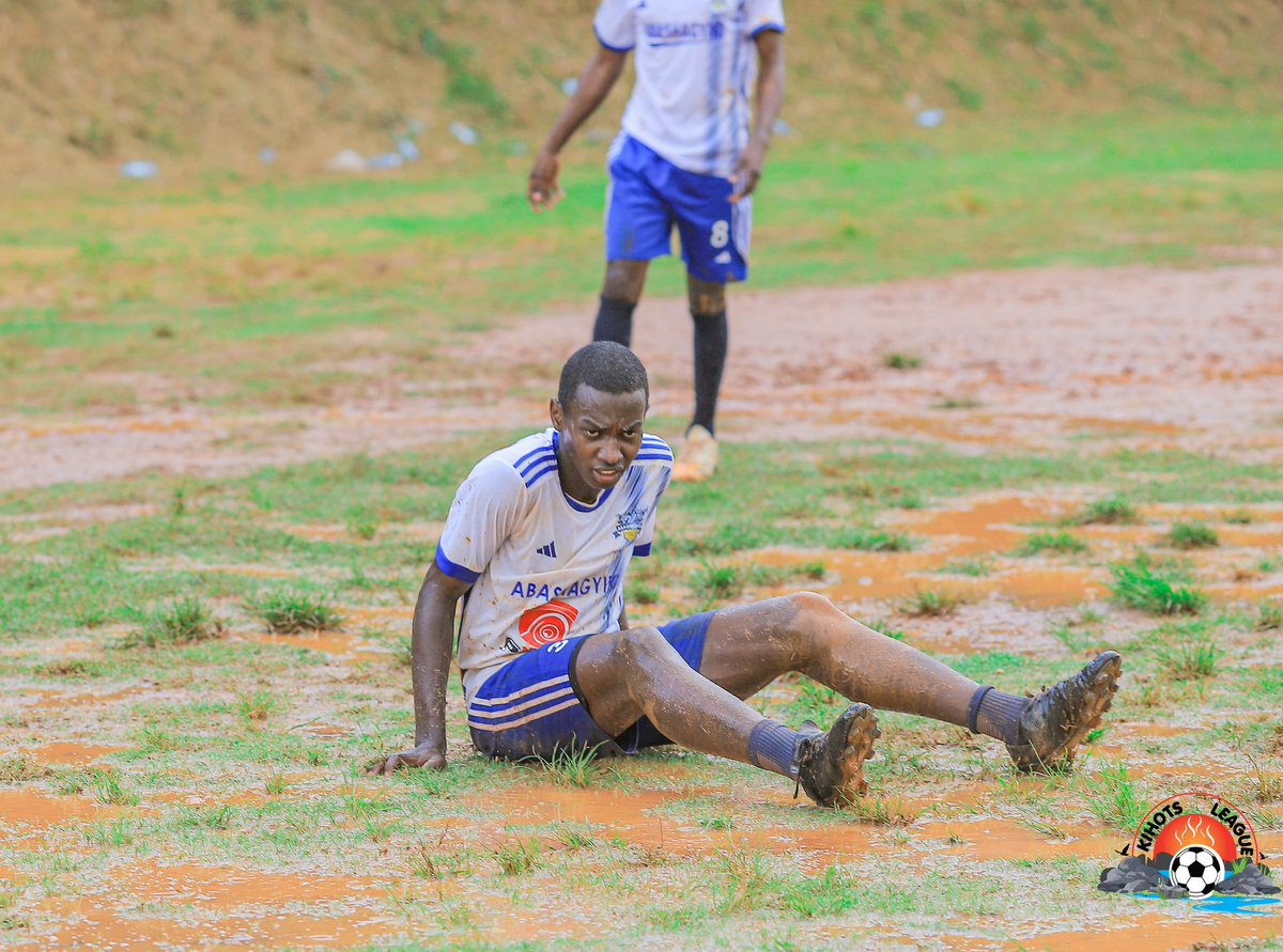 KihotsLeague's tweet photo. UPDATE
FULLTIME 📌 

@abashagyiki 1:0 @bagafc23 https://t.co/tUx0BbG87t