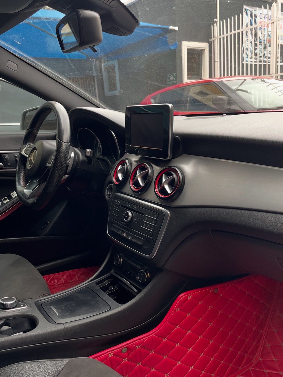 Mercedes Benz CLA 250 2015

💰17M

#Autodeals