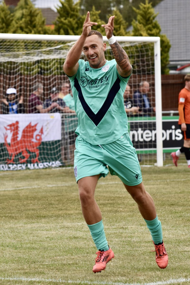 beckshandley's tweet photo. Photos from @MerthyrTownFC v @psfcturbines 

📸 free to view and download on flicker, please credit me for any images professionally reproduced

🔗 https://t.co/lhjt3F96Sq https://t.co/aSCBWSxnr1