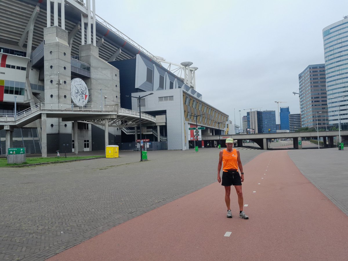 Het is wel eens drukker <a href="/ajaxlife/">Ajax Life</a>