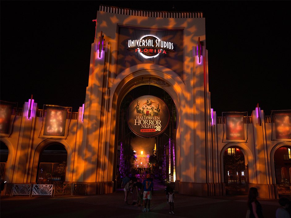 2yootsthe2what's tweet photo. Trying to make this happen this year #Halloween2025 #Florida #halloweenhorrornights #HorrorCommunity #trip https://t.co/9wL5QYTOUk