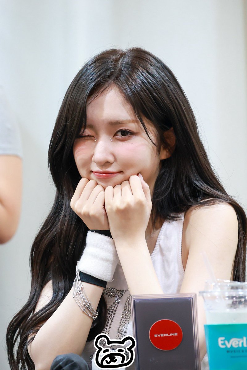 For_MADEIN's tweet image. 250817

ㅡ3ㅡ 

#메이딘 #MADEIN  #미유