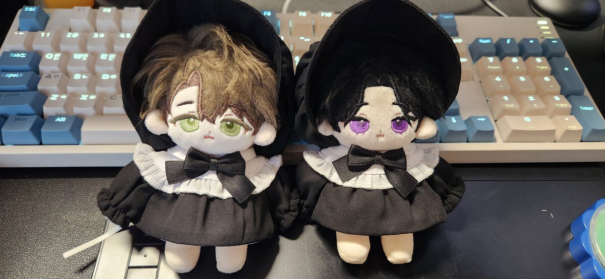 퐁리엣 옷 주인이 왓어효