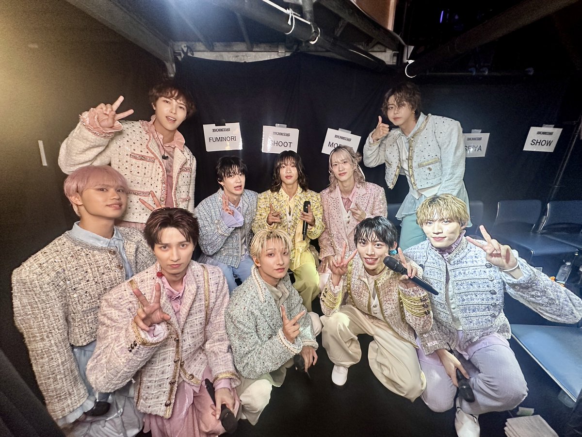 buddiis's tweet photo. 『EBiDAN THE LIVE 2025
　HOTEL NINE STAR』🍽

BUDDiiSパフォーマンス曲は
「Ütopia」でした🦄

Official Music Video🎥
https://t.co/7DkhdEFpDG

LIVE MOVIE🎪
https://t.co/zoQon2tC67

LISTEN🎶
https://t.co/O3IiLkOTUd

#エビライ #エビライ2025
#エビライDAY3同時視聴
#BUDDiiS https://t.co/WtvgtR72Y8