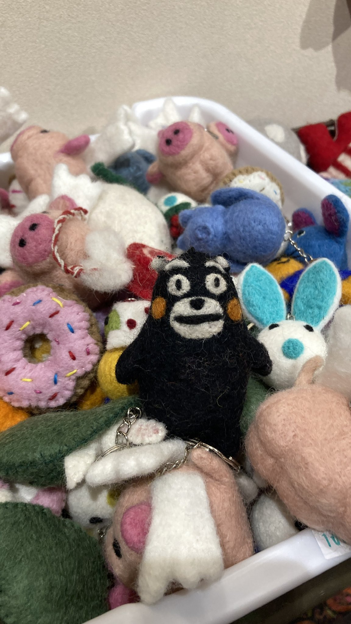 売れたらクマが喜ぶ出品 BLAZE（手芸） モチーフ くま 立体 約6.5×8cm BLAZE 商用利用