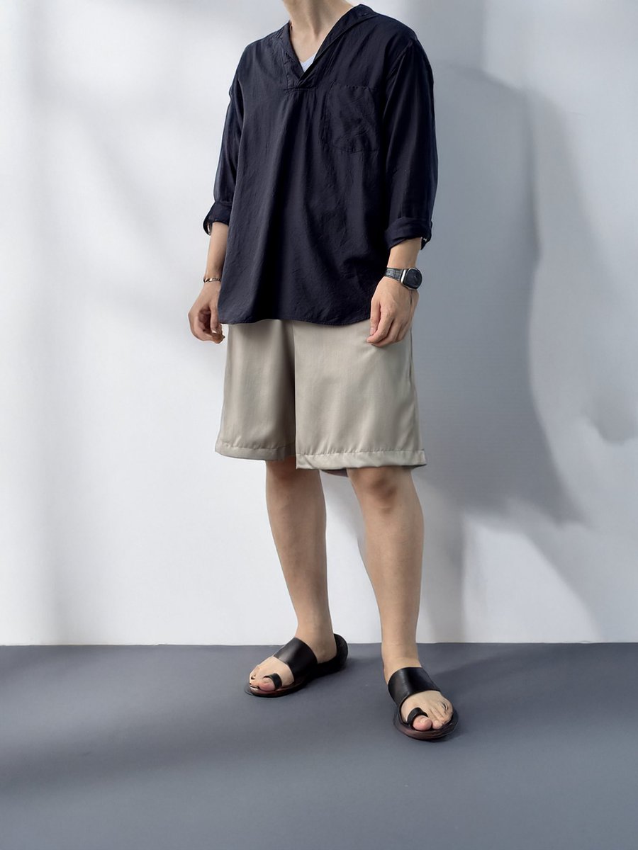 ham50865160's tweet photo. COMOLIのウールシルクスキッパーシャツにCornierのウールショーツ

極上の快適素材に身を包まれる幸せよ…

shirt:#comoli 
inner:#uniqlo
bottoms:#Cornier
sandals:#juttaneumann https://t.co/trQqgjrdxH