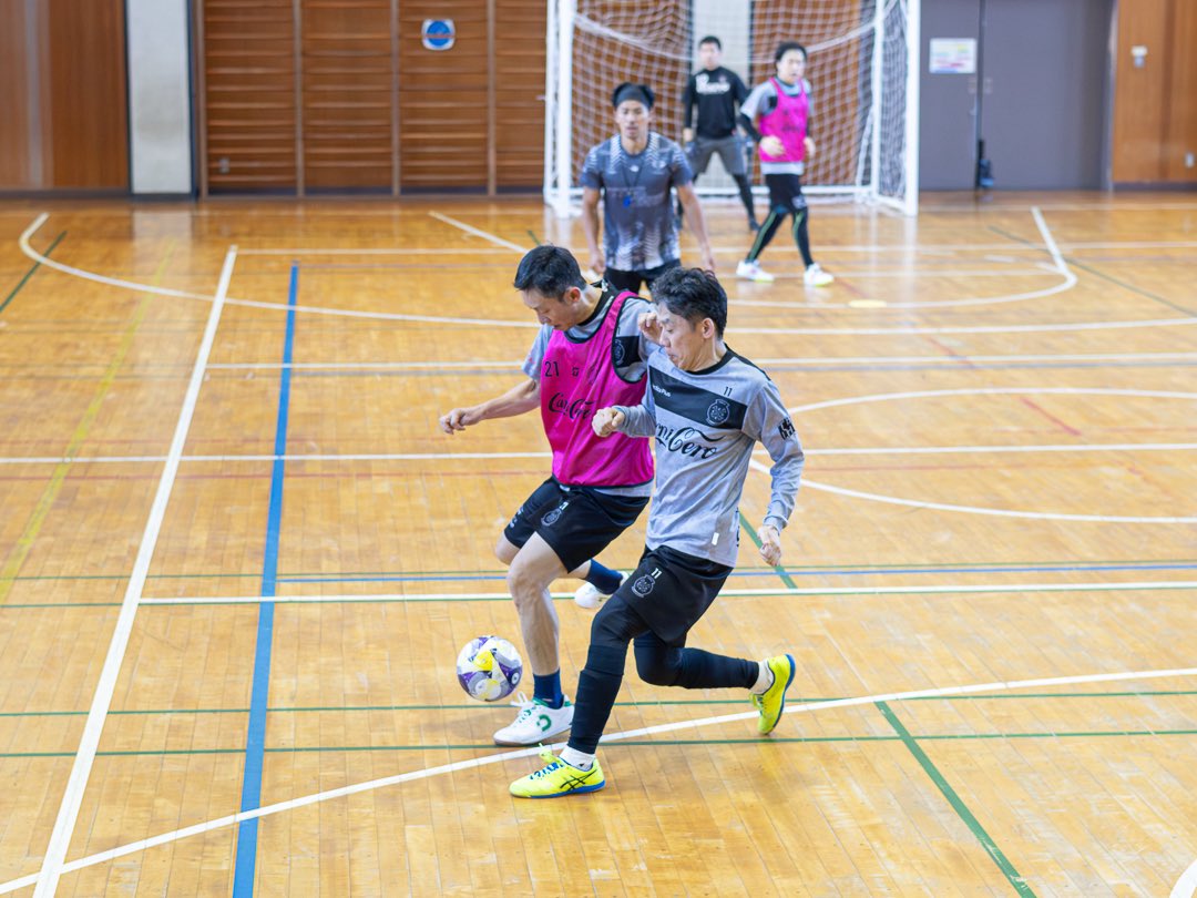 nobu_mochizuki's tweet photo. Wrapping up summer break with training at futsal team Carnicero ⚽️
夏休み最終日。
Carniceroでのトレーニング ⚽️
#Carnicero
#Stactica https://t.co/pd1oOtxd6e