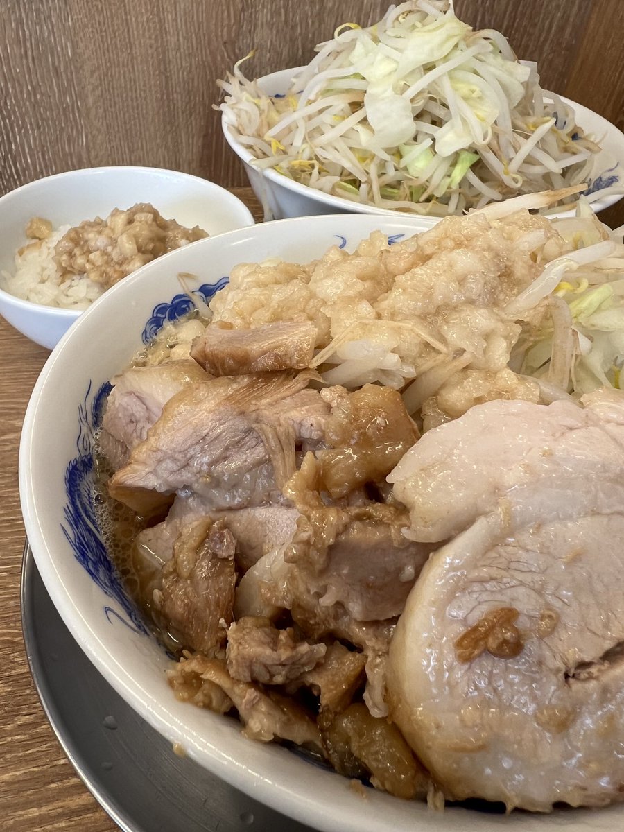 8aptLjGQcFF3Td4's tweet photo. ジャンクガレッジ行きました💯✨✨ https://t.co/sZlYn5M1BQ