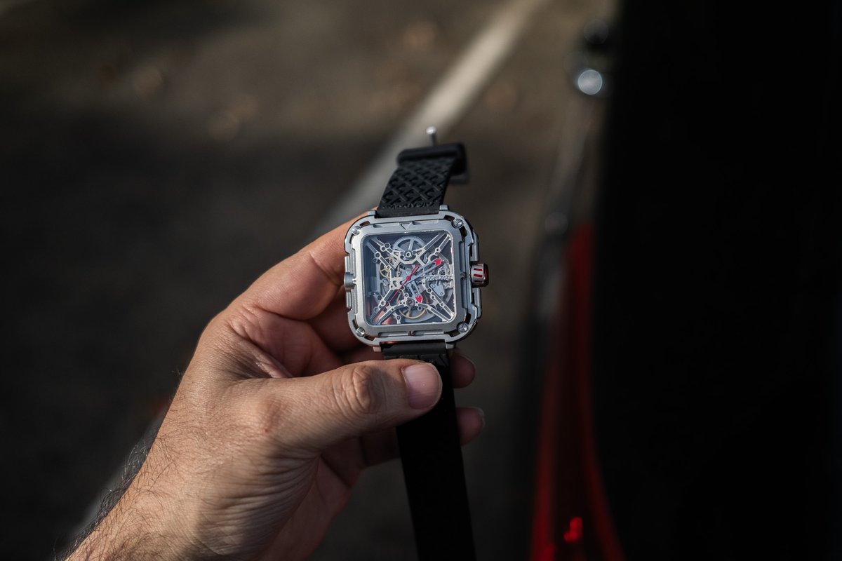 gogiinc's tweet image. Watch lovers, it’s your turn! If you had to pick just ONE watch from your collection to wear every day… which one would it be? 

Drop your pick below 👇 #WatchCollection #WristWatch #Timepiece