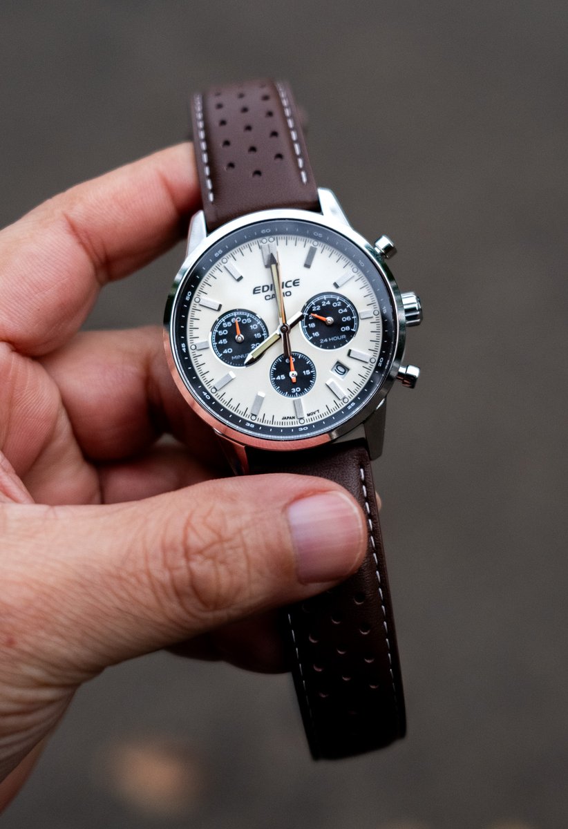 gogiinc's tweet image. Watch lovers, it’s your turn! If you had to pick just ONE watch from your collection to wear every day… which one would it be? 

Drop your pick below 👇 #WatchCollection #WristWatch #Timepiece