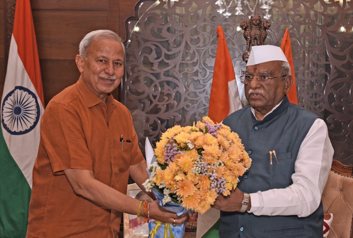 Dr. Subhash Garg (@drsubhashg) on Twitter photo राजस्थान के माननीय राज्यपाल श्री हरिभाऊ बागड़े जी को उनके जन्मदिन पर हार्दिक हार्दिक बधाई एवं शुभकामनाएँ ।ईश्वर से प्रार्थना है कि आपको स्वस्थ और प्रसन्न रखें एवं दीर्घायु हों ।
<a href="/BagadeHaribhau/">Haribhau Bagade</a> <a href="/RajBhavanJaipur/">Raj Bhavan Rajasthan</a> राजस्थान के माननीय राज्यपाल श्री हरिभाऊ बागड़े जी को उनके जन्मदिन पर हार्दिक हार्दिक बधाई एवं शुभकामनाएँ ।ईश्वर से प्रार्थना है कि आपको स्वस्थ और प्रसन्न रखें एवं दीर्घायु हों ।
<a href="/BagadeHaribhau/">Haribhau Bagade</a> <a href="/RajBhavanJaipur/">Raj Bhavan Rajasthan</a>