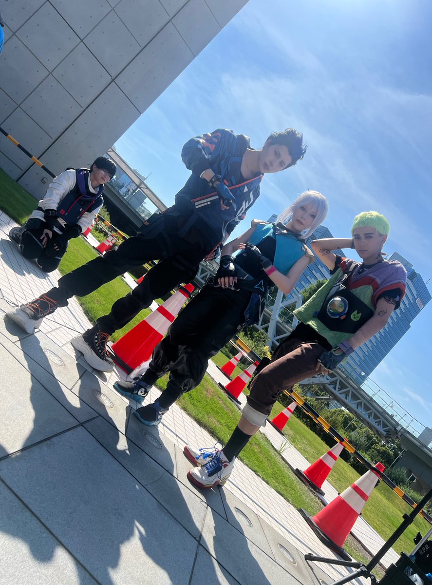 作った衣装ﾀﾁ一部集合の巻
(唯一違うアイソ付き)