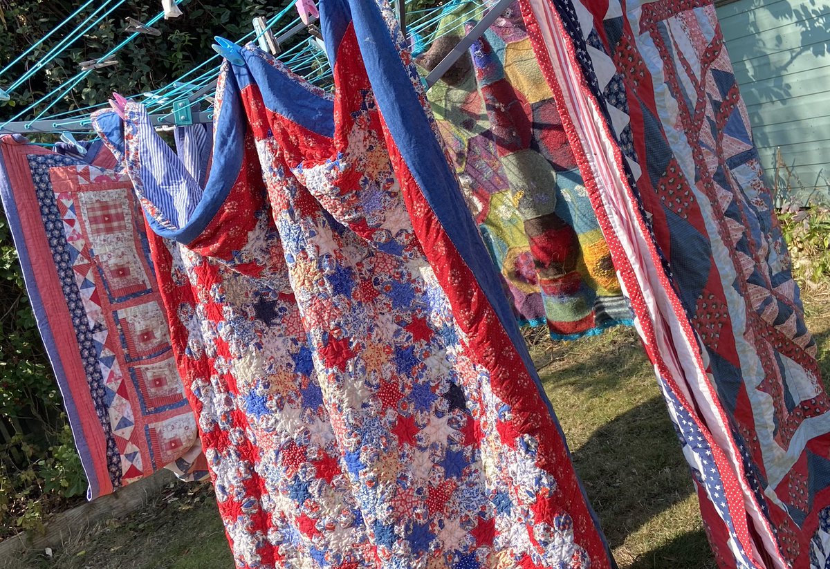 Great weather for washing &amp; 🤞drying quilts
