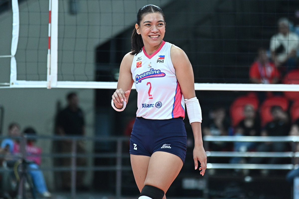 Alyssa Valdez with 12pts (7 attacks, 4blocks) and 7 excellent receptions against Cignal tonight! So proud of you Phenom! ikaw palagi! 🩷✨