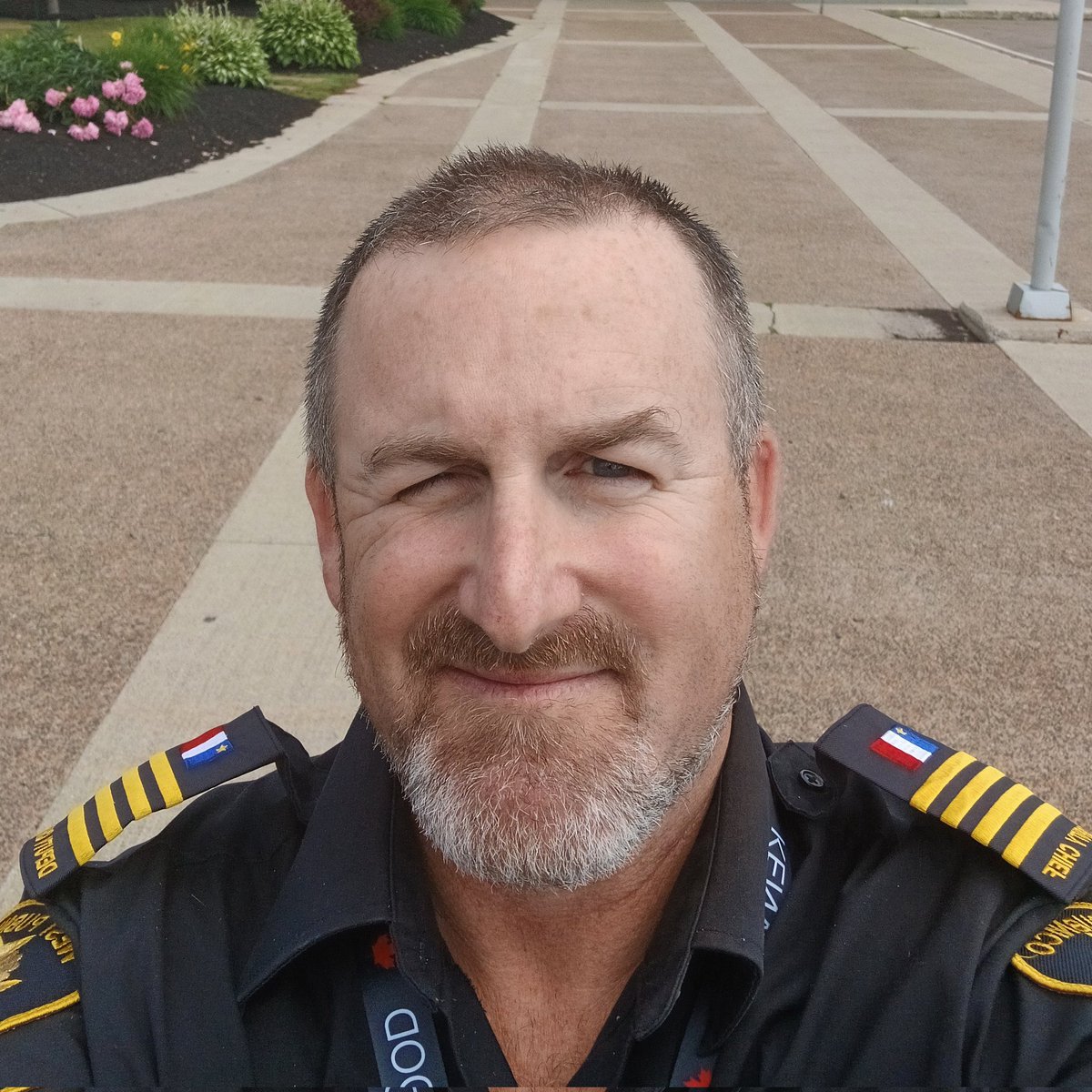 devin_entremont's tweet photo. #NewProfilePic https://t.co/3pVDzf6OkY