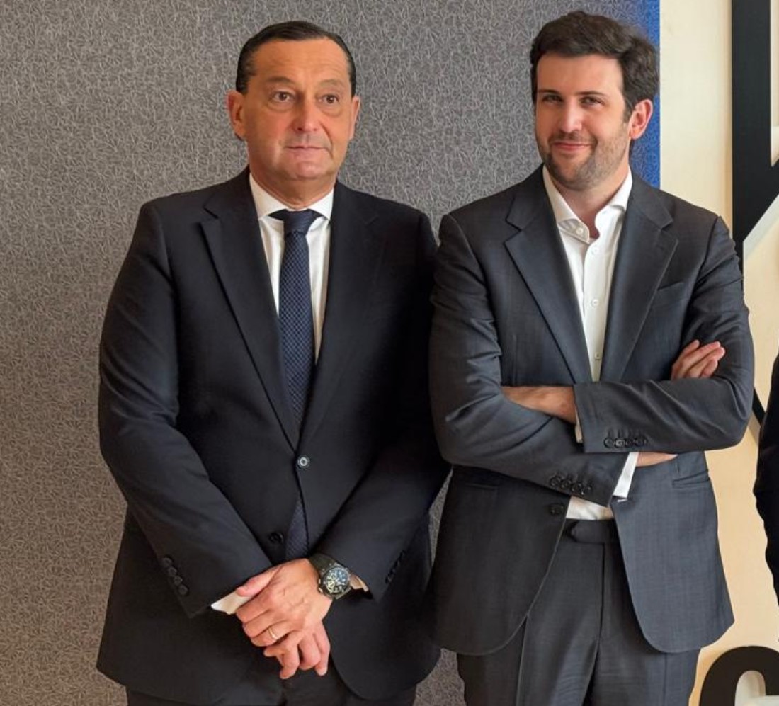 Ya basta: al Granada lo destrozan desde dentro y hay nombres. Aranguren es el principal culpable. Un lacayo de Tebas que sigue intocable mientras el club se hunde. #GranadaCF #LaPlaceta #AquiHablamosClaro