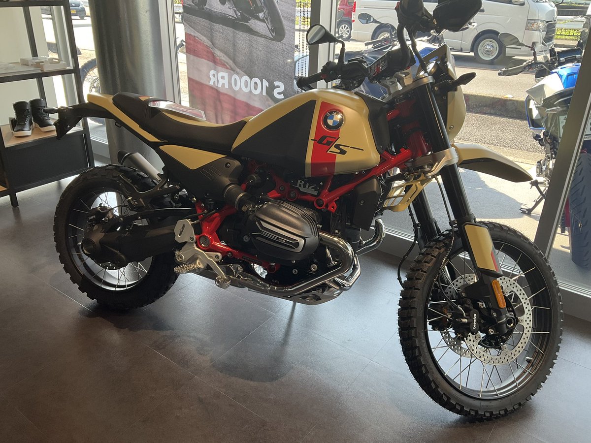KTM819O4's tweet photo. #R12GS #XLAP #ZETA https://t.co/hIQG3mXnQ8