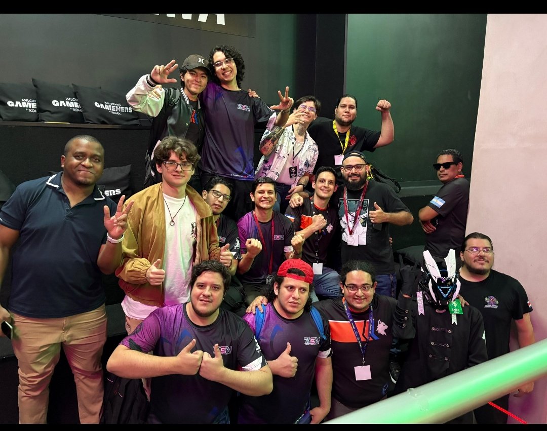 CrHomunculus's tweet image. Torneo efectuado en Infinity Game Center...

Gran torneo realizado por el Team Sama... 

#TEKKEN8 #zen #Jack8