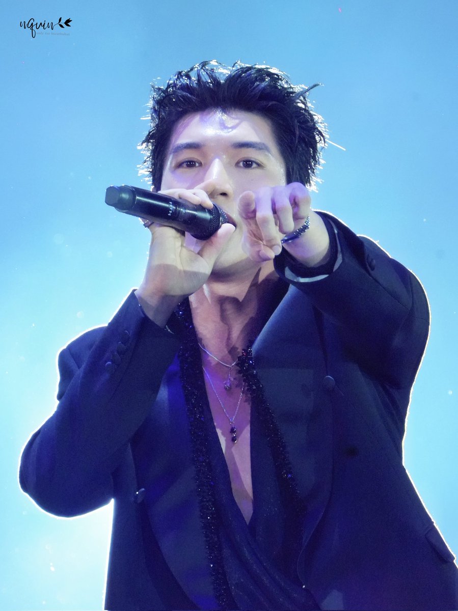 nquin520's tweet photo. [HQ] - LEGEND FEST ĐÀ NẴNG 2025
160825 | #HIEUTHUHAI

soái ca hình xăm trên da 🫣 https://t.co/3kTzJ7BYp1
