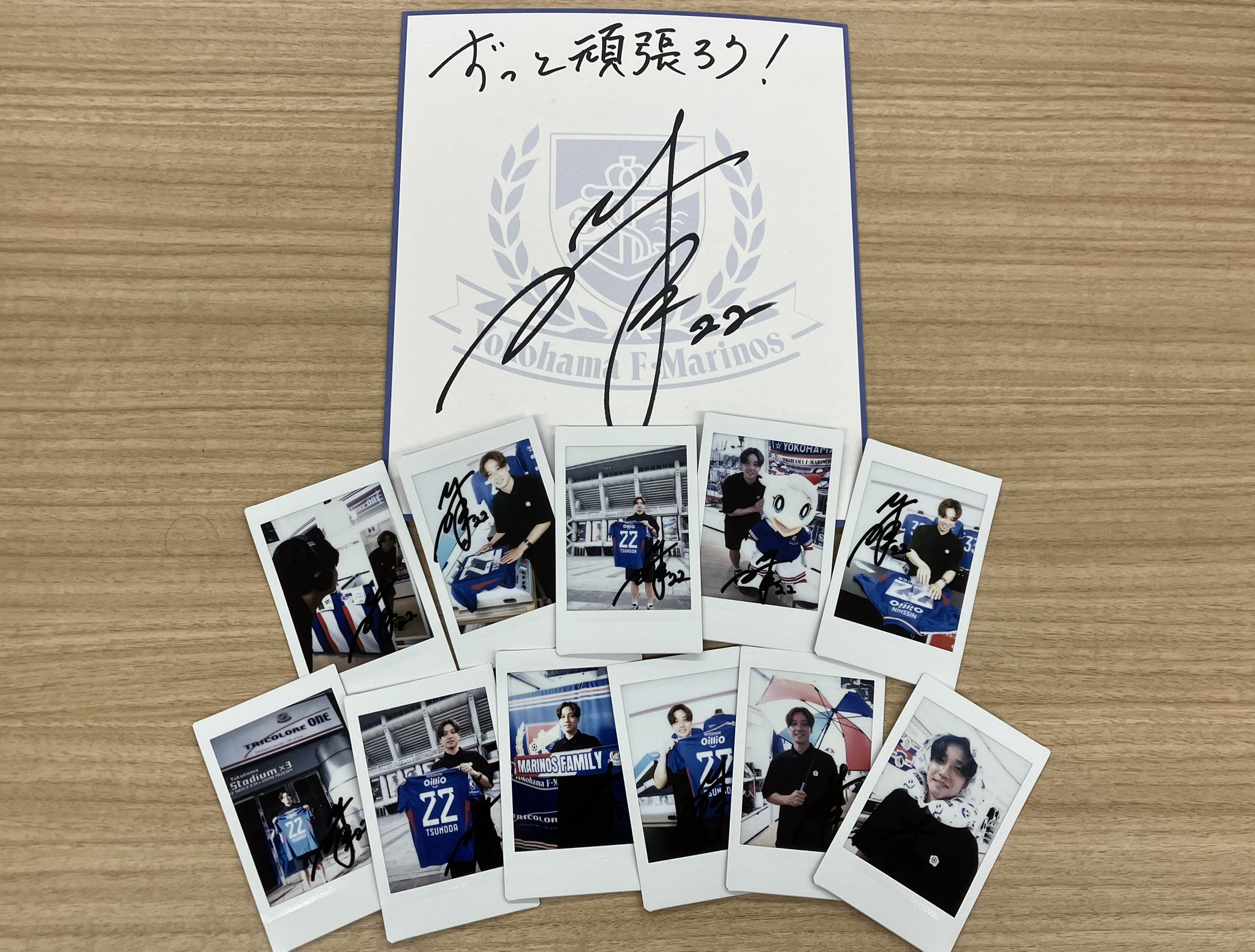 2022 Jリーグ SE 横浜F・マリノス 角田涼太朗 直筆サインカード 56 【角田涼太朗/横浜F・マリノス】2022 Jリーグオフィシャル