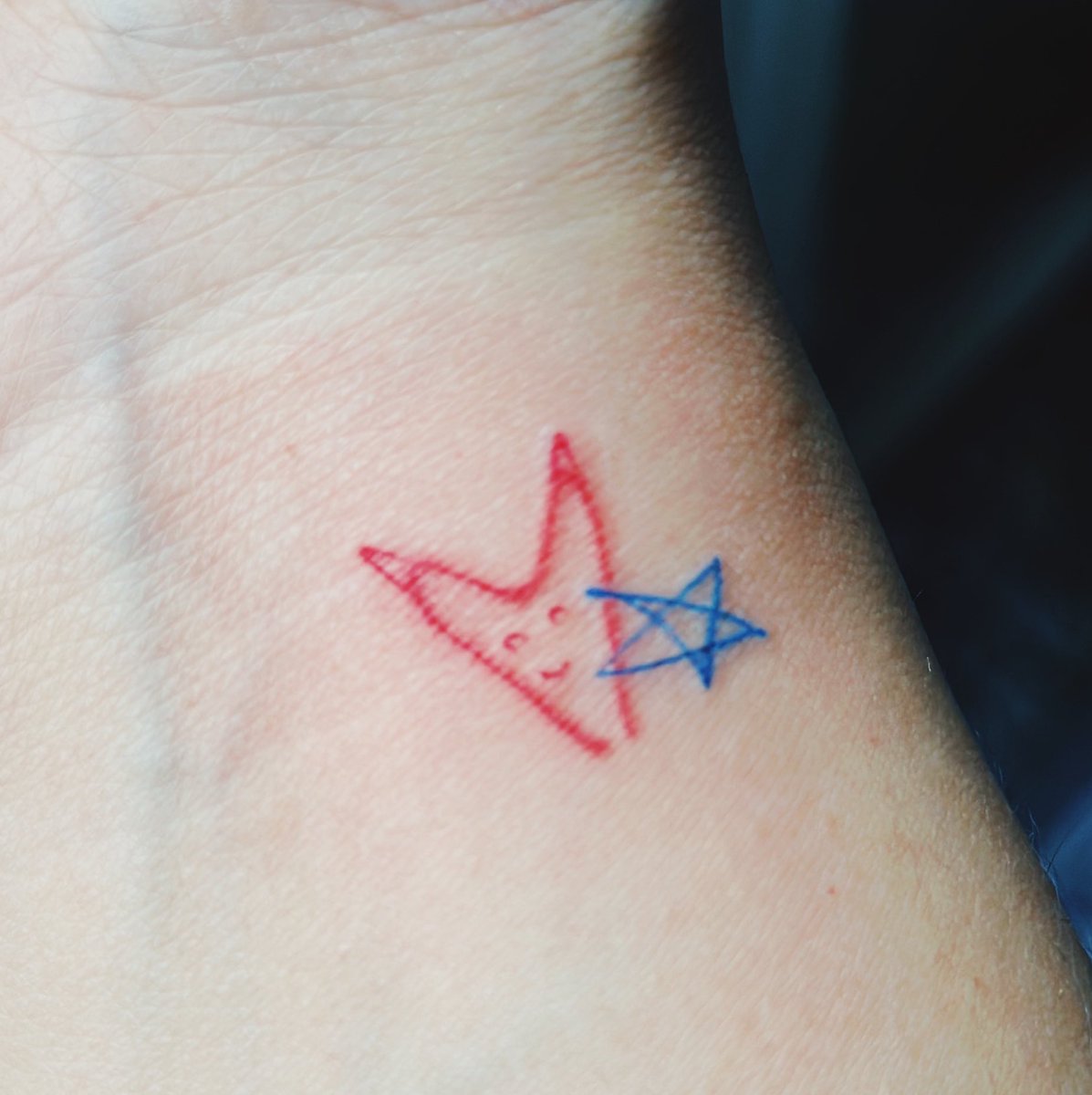 คอลมี • พี่หมอ • 🎸🐶🐢🦈 tweet media