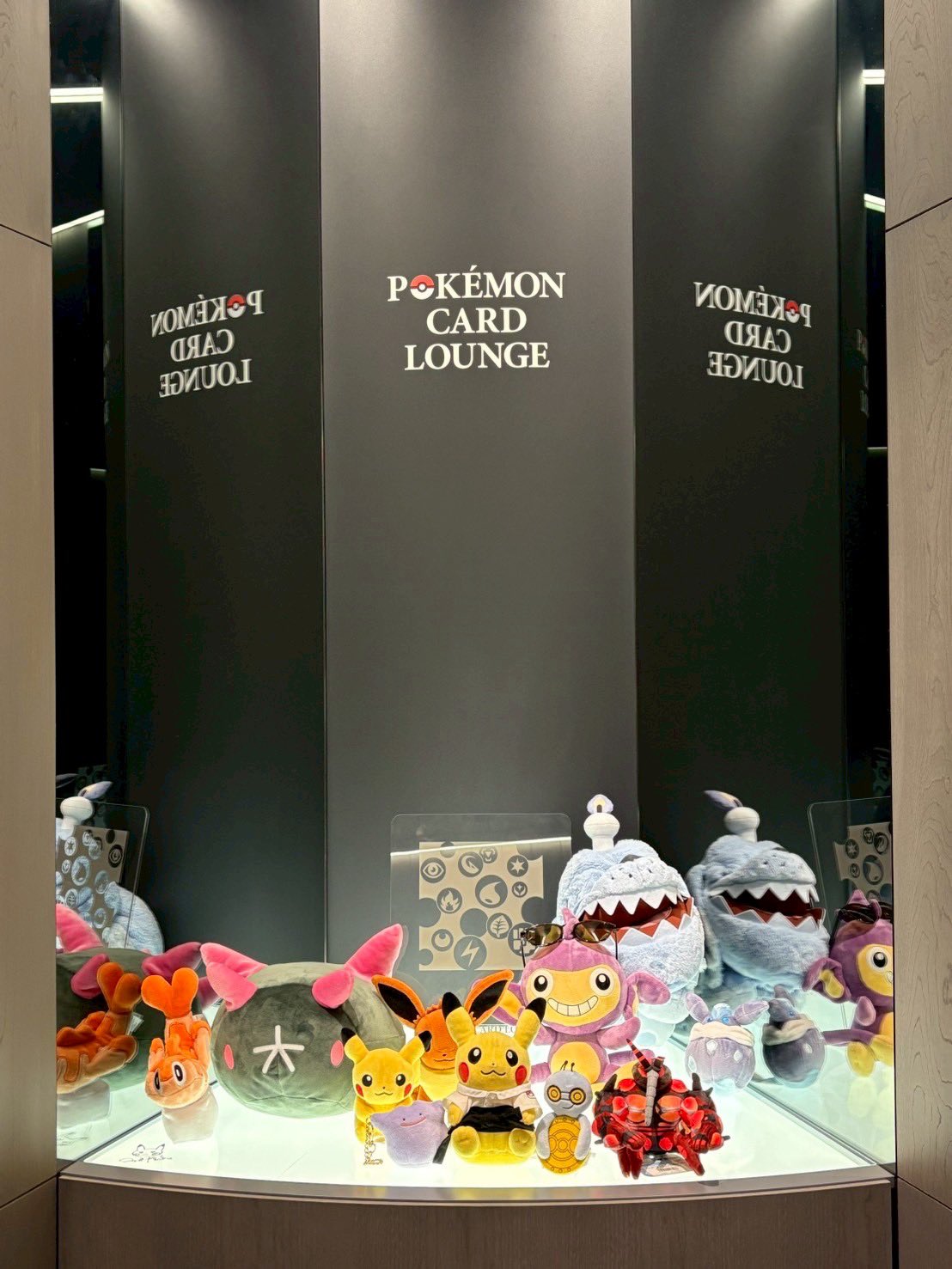 ポケモンカードラウンジ　渋谷　3点セット POKÉMON CARD LOUNGE ポケモンカードラウンジ｜SHIBUYA TSUTAYA