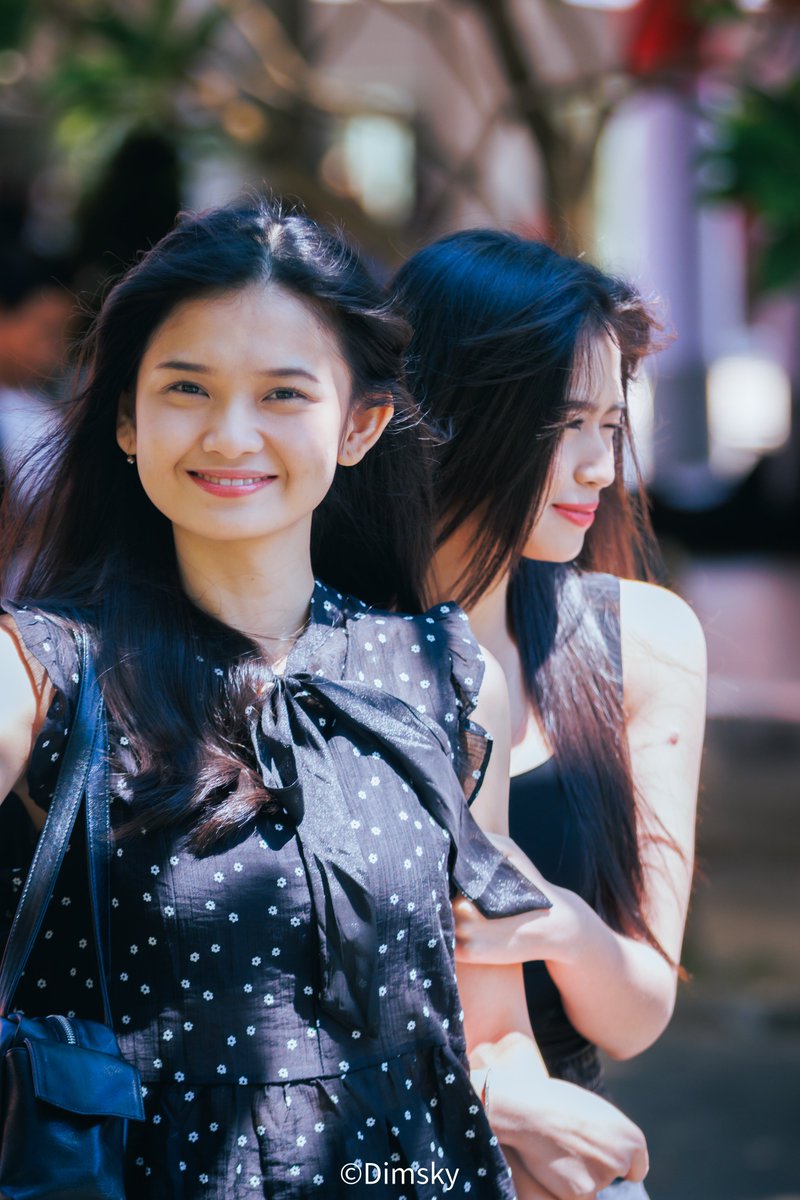 17.08.2025 | Nempel teruss~

<a href="/C_IndahJKT48/">Indah Cahya</a> <a href="/I_KathrinaJKT48/">Kathrina Irene</a> at I Gusti Ngurah Rai International Airport, Denpasar. 

#DimSnapshot #JKT48AirportFashion