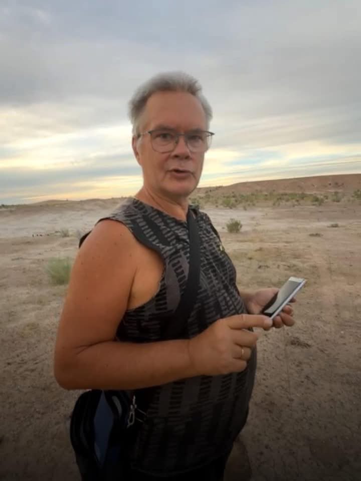 Энэ золбин оросыг барьж, хар дараад хөөж гарга! 
Монголын хэрэг явдал өгөр мангадад түй ч хамаагүй шүү! <a href="/zasag_mn/">Монгол Улсын Засгийн газар 🇲🇳</a> !!!