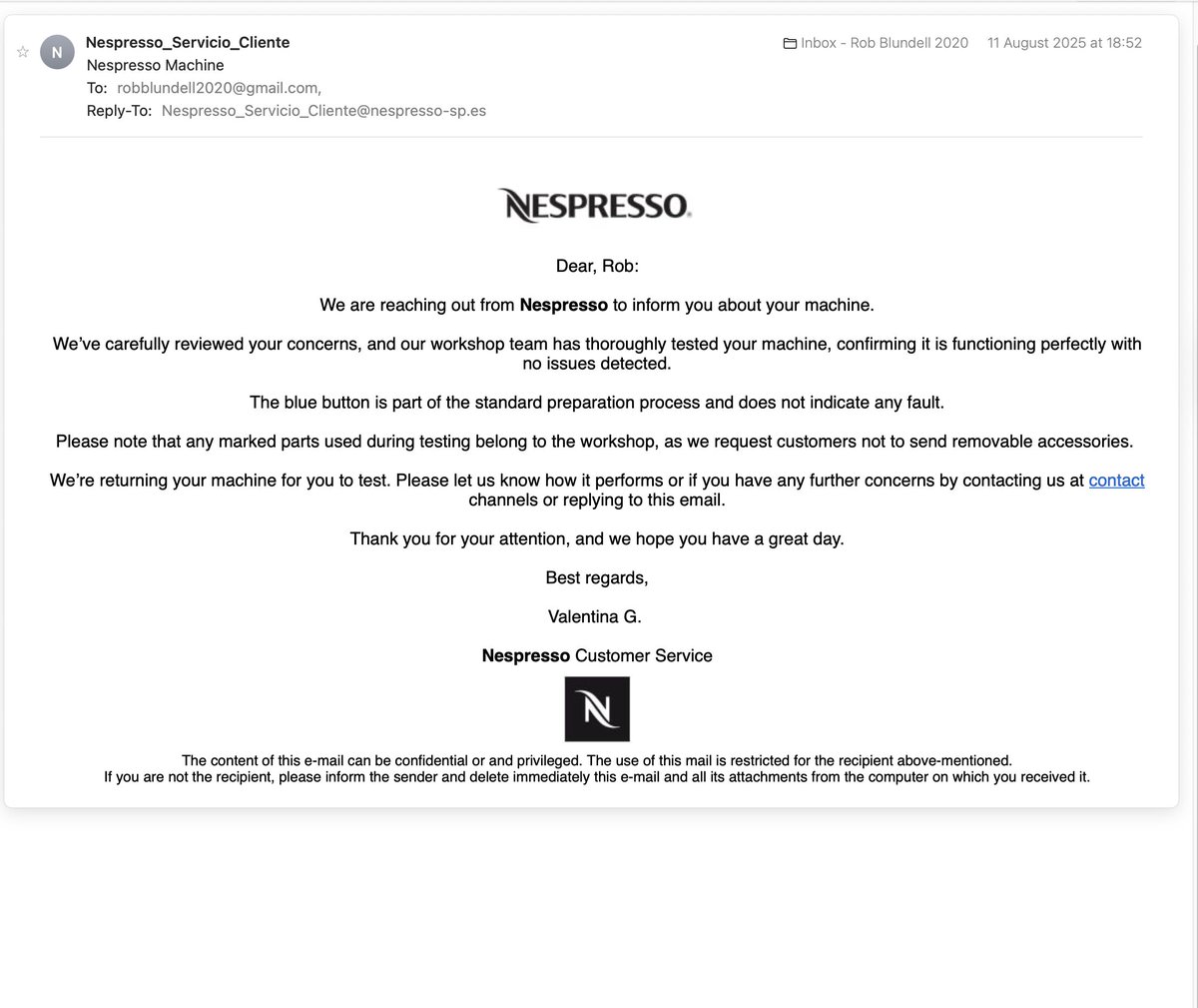 RobBlundell7's tweet photo. Worse: My side-by-side test shows Creatista Pro’s froth is bubbly & watery vs. my cheaper Nespresso’s silky, perfect milk. “Barista-quality”? Total fail! They acknowledged issues in a call, now deny it. #NespressoFail https://t.co/5dvOD7c6wx