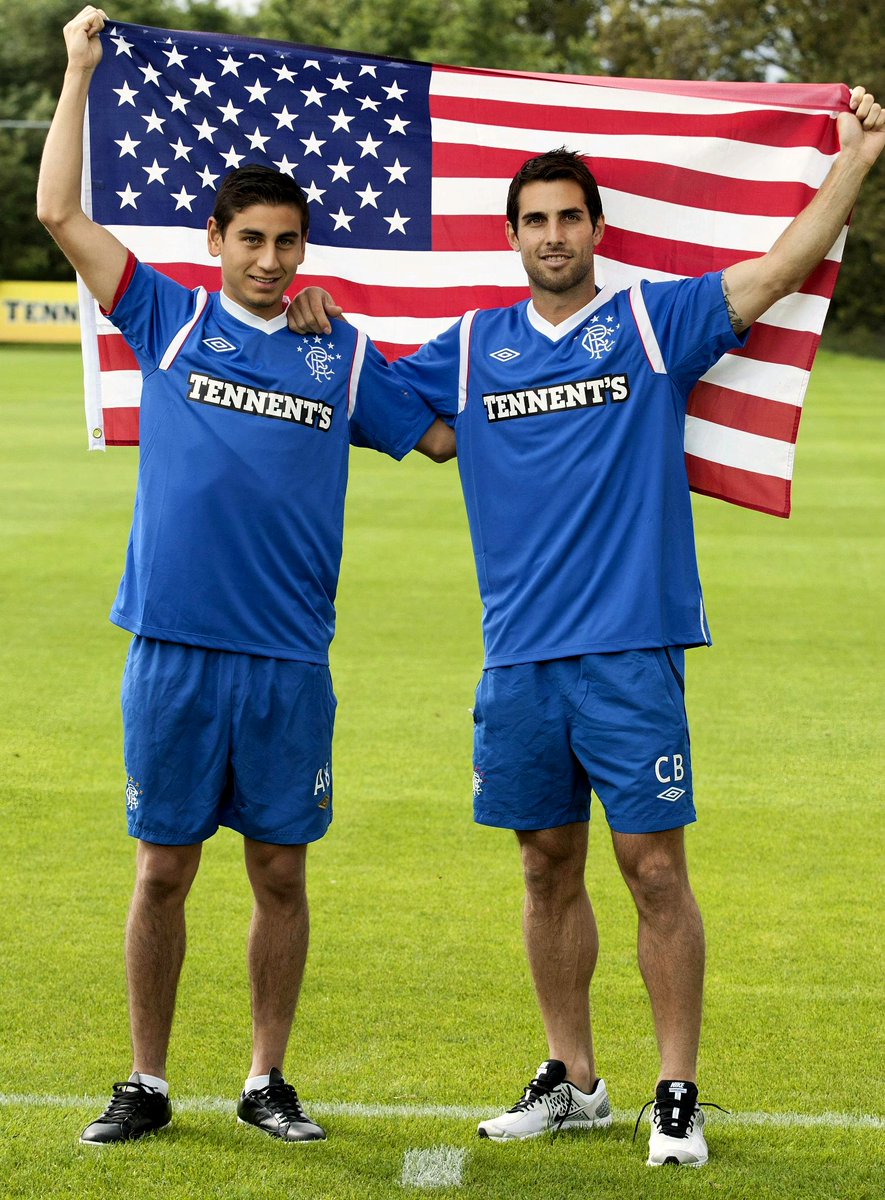 WATP72RFC's tweet photo. 🗓️ #OnThisDay 2️⃣0️⃣1️⃣1️⃣ : #Rangers sign Saint-Étienne defender Carlos Bocanegra &amp; Örebro midfielder Alejandro Bedoya on 3yr deals, the undisclosed fees were reportedly £400k each. Bedoya previously signed a pre-contract. Bocanegra would made his debut against Maribor the next day. https://t.co/KXTyCwGAcs