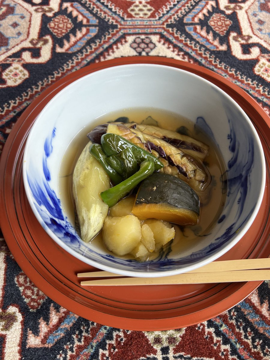 koian2023's tweet photo. お供えをお料理しました✨
茄子、かぼちゃ、さつまいも、じゃがいも、ピーマン🍆🎃🍠🥔🫑
ご先祖さまからの恵みをありがたく、夜にいただきます🙏
🇯🇵 #Washoku #Obon #FoodOffering #Gratitude #HomemadeFood https://t.co/B4lhs5Au4r