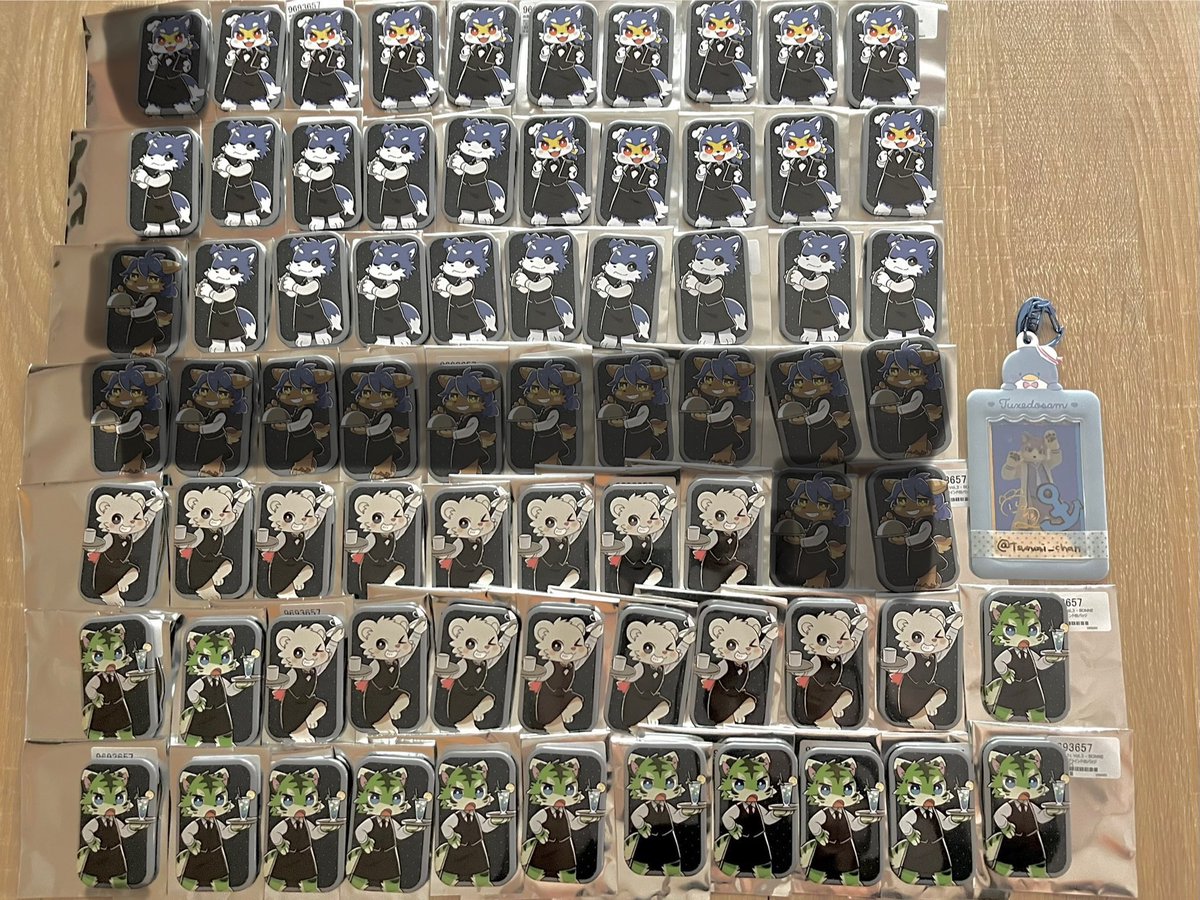 kanmix_x's tweet photo. 交換

プロダクション体育館 プロ体
STUDIO643 過去グッズ

求:アメティス、あお丸(643缶)

譲:下記画像、ツリーに掲載しております。

郵送希望📮 

・さんぽ組.inc グリッター缶バッジ(国内版)
・体育館カフェ Vol.3 - BONNE SOIREE ブラインド缶バッジ
(⬇️ツリーに他グッズあり) https://t.co/6tSrqaYr1P