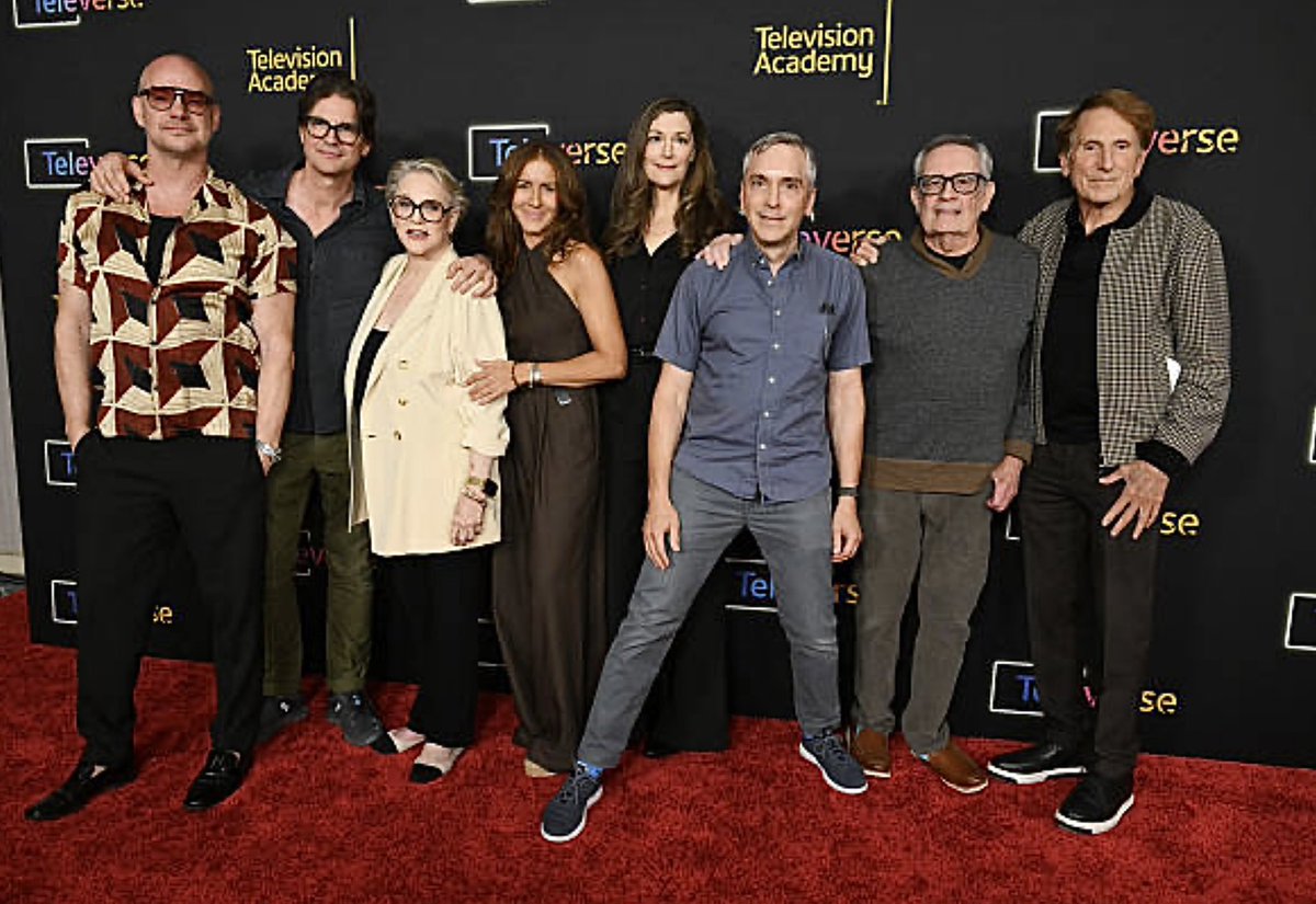 QAFShowtime's tweet photo. #ThePeterPaige #GaleHarold @SharonGless @mischaclu @TheaLGill #Scolo #DanielLipman #RonCowen today at @TelevisionAcad #QAF25thAnniversary Reunion Event.  They will always be beautiful and so talented. https://t.co/hkQBMgrDpW