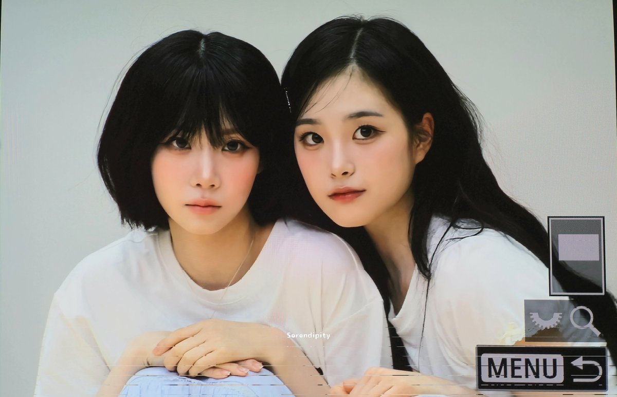 serendipity_s24's tweet photo. 250817 Pre.

#트리플에스 #tripleS #지연 #JiYeon #김나경 #NaKyoung https://t.co/r55WstHyOj