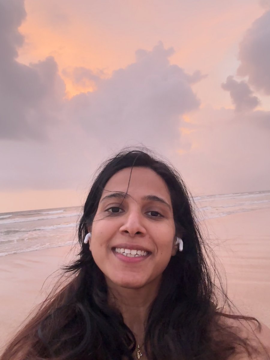 talk2anuradha's tweet photo. 1-hour non-stop run glow up ✨

Extremely extremely tired but nothing beats the feeling of pushing limits &amp; coming out stronger 💪🏽 https://t.co/qPp5aYSP2M