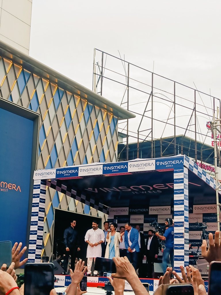 ⇜𝐋⛥𝐇𝐎𝐋𝐈𝐂⇝ tweet media