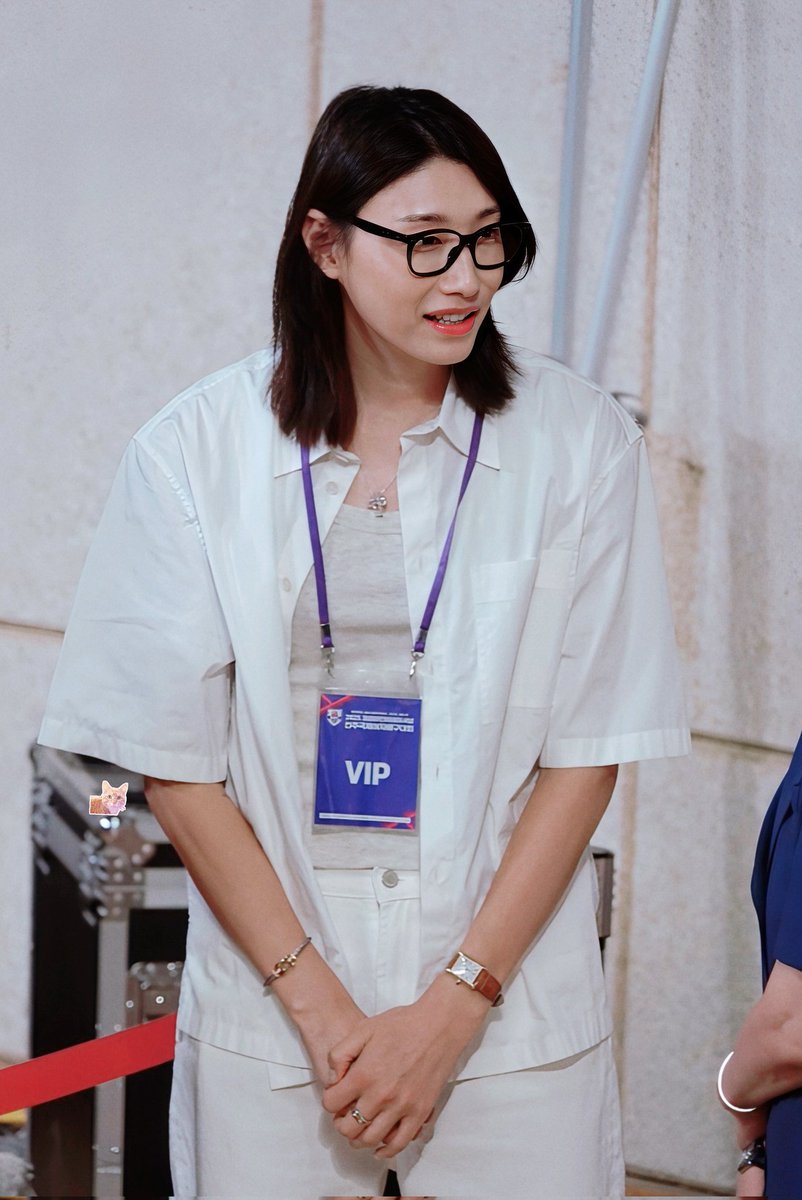 250817 진주국제여배대회
공손한고앵😼😄
악세사리 넘 예뻐🥹🥹
#김연경