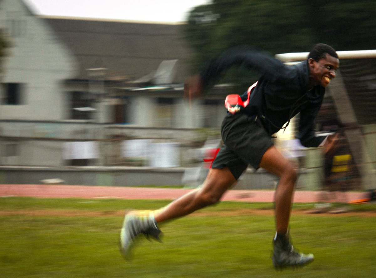PelumiMedia (@pelumimedia) on Twitter photo Photographed American Football in Yabatech 
๐ธ: Canon 500D, 250mm
Pictures by me. Photographed American Football in Yabatech 
๐ธ: Canon 500D, 250mm
Pictures by me.