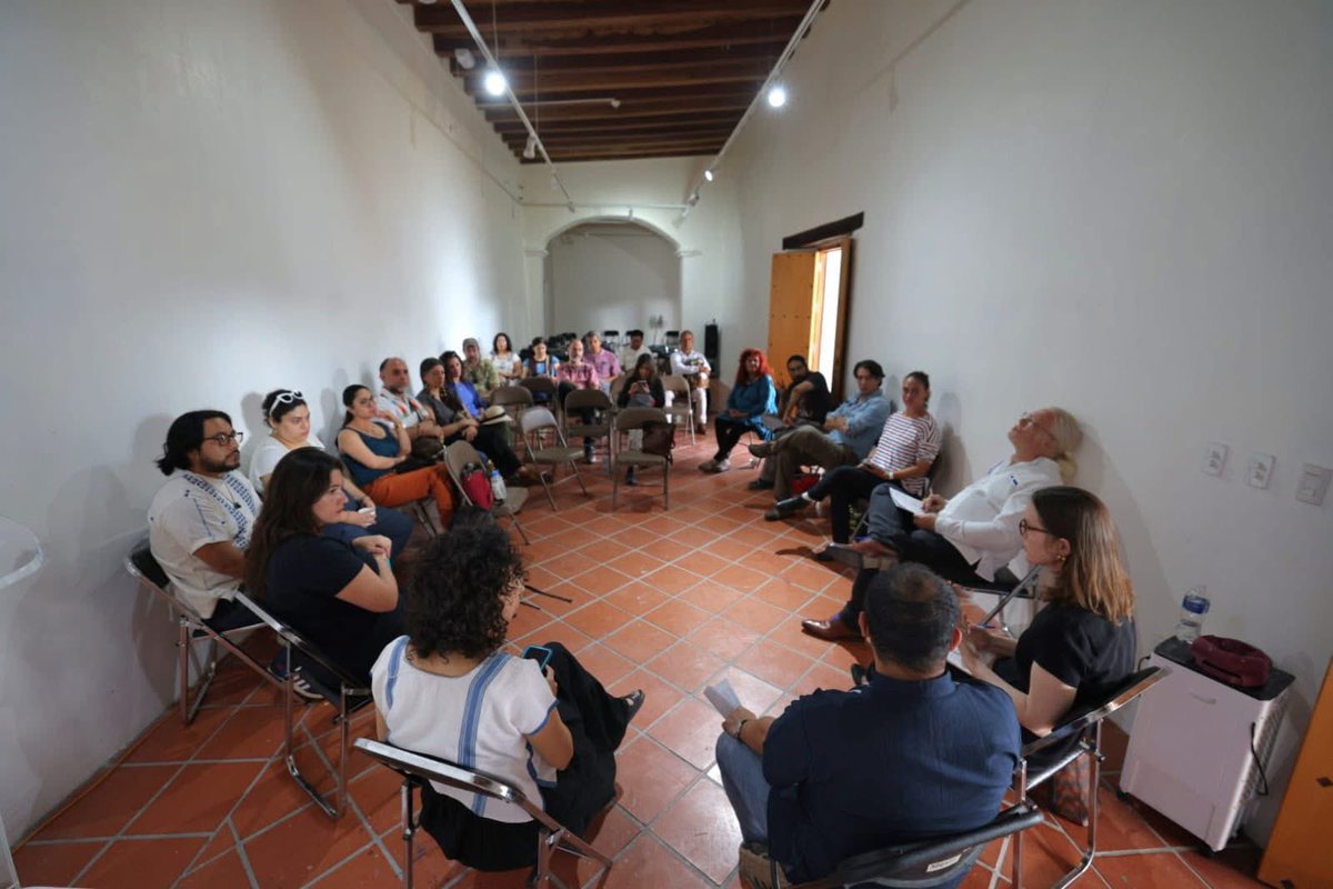 arqlgoGuillermo's tweet photo. Imágenes del simposio Diálogos por Oaxaca que organicé junto con @LaArqueologa Jenny Larios y la @SECULTA_GobOax en Mitla. Reunimos a especialistas en Oaxaca para entablar conversaciones directas con la sociedad civil. https://t.co/qtawDd2zUh