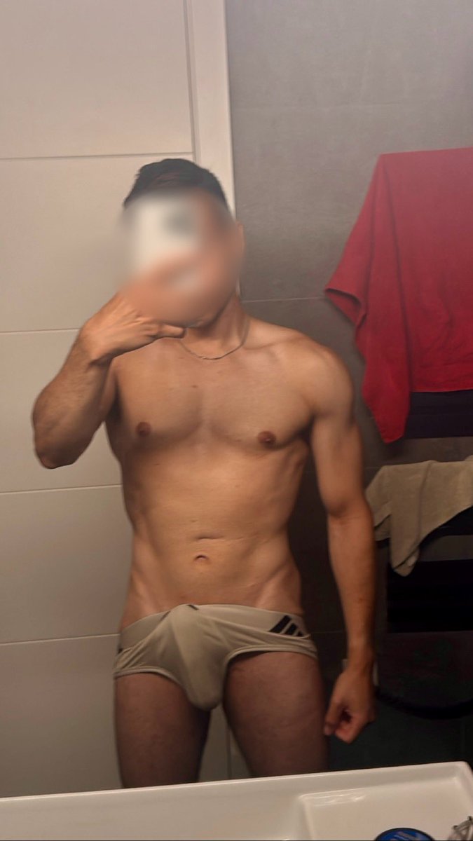 RubberSpace tweet media