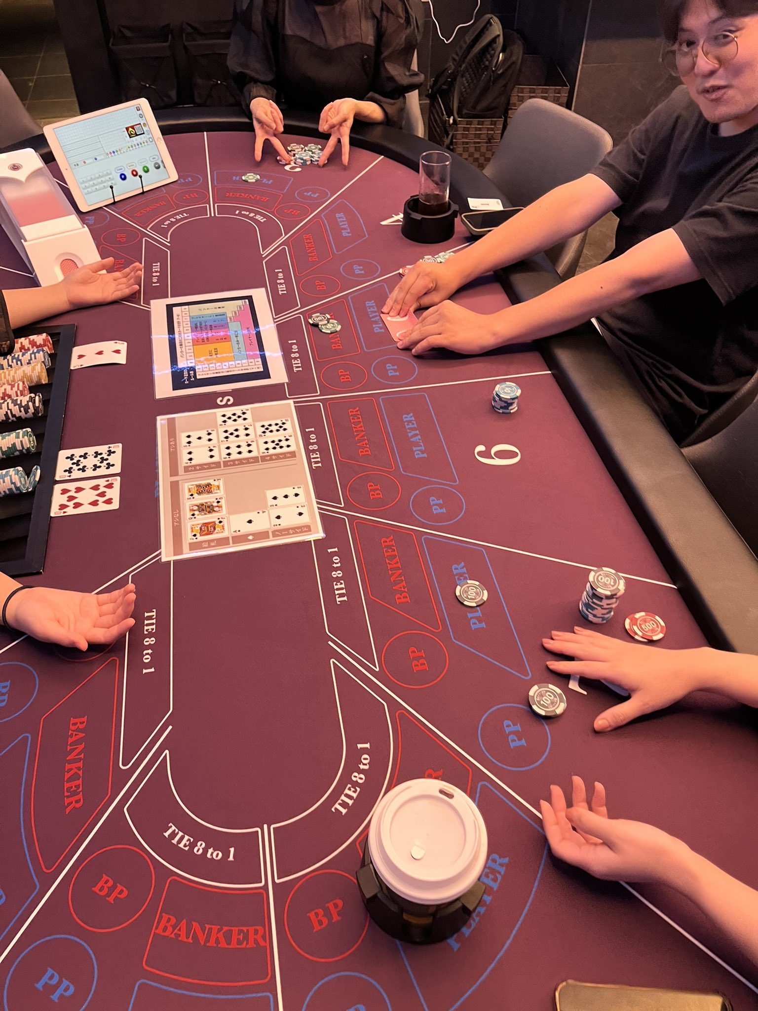 XCASINO【新宿歌舞伎町アミューズメントカジノ|ポーカー