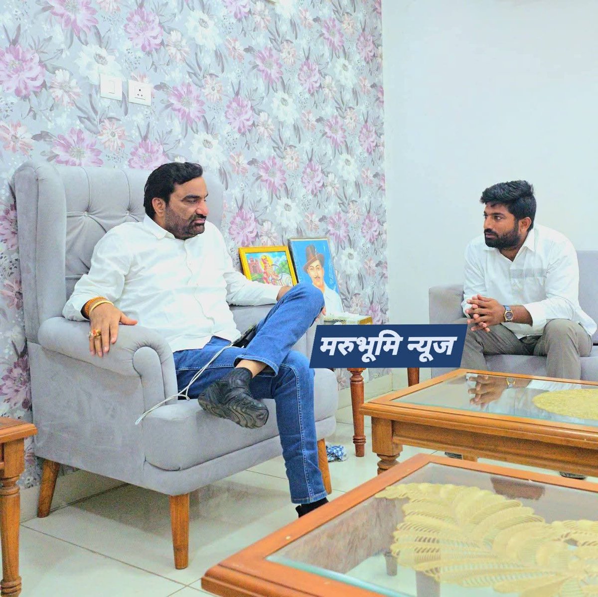 निम्न हैशटैक के साथ लिखते रहे सभी योद्धाओं यह लड़ाई मानवता एवं पर्यावरण बचाने की है ।सभी भाई अधिक से अधिक सहयोग कीजिए।
#जाेजरी_बचाने_आया_हनुमान