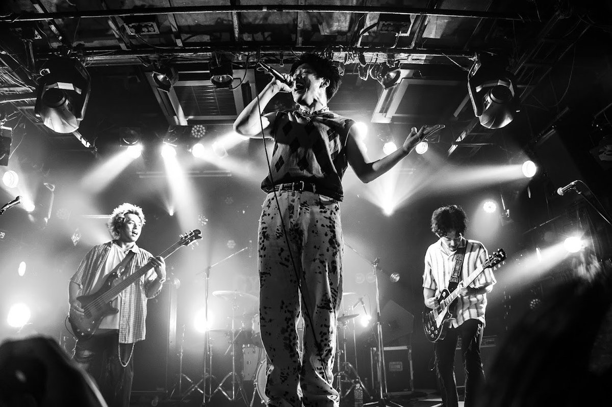 ⛓️Live Photo⛓️

2025.8.10(Sun)
SHIBUYA CYCLONE
AUTHENTIONAL pre.
滾り- Tagiri -

📸: <a href="/yohira_noir/">四葩 - yohira -</a> 

#AUTHENTIONAL
<a href="/authentional_vo/">RYU</a> 
<a href="/Takayuki_Authen/">Takayuki Inaba</a> 
<a href="/authen_drums/">daiki / AUTHENTIONAL</a>
sprt <a href="/bass_3104/">森 理@OFELIA</a>