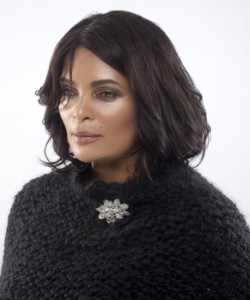 The Headshot 

Photo Shoot w/Photographer Michael Rowe in
Brooklyn NY
Makeup Andrea Charles
Hair Chioma

Cashmere Poncho Donna Karan
Rhinestone Brooch Banana Republic

#Angellika #NYC #London #BeautyModel #FashionModel