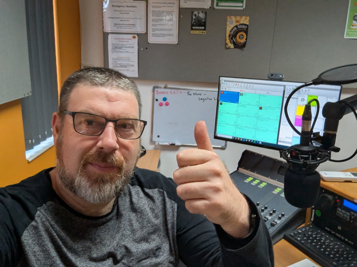 The Sunday Lie In <a href="/futureradio/">futureradio</a> #live 9am-11am #NewMusic #music #entertainment