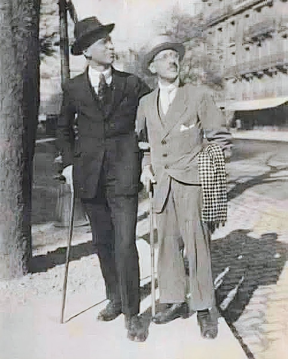 ConrothN's tweet image. In the 1920s, both #Prokofiev and #Stravinsky were active in #Paris, collaborating with #SergeiDiaghilev's #BalletsRusses 🎶🥰

The two shared a complex relationship. Their friendship was marked by periods of collaboration as well as professional rivalry.