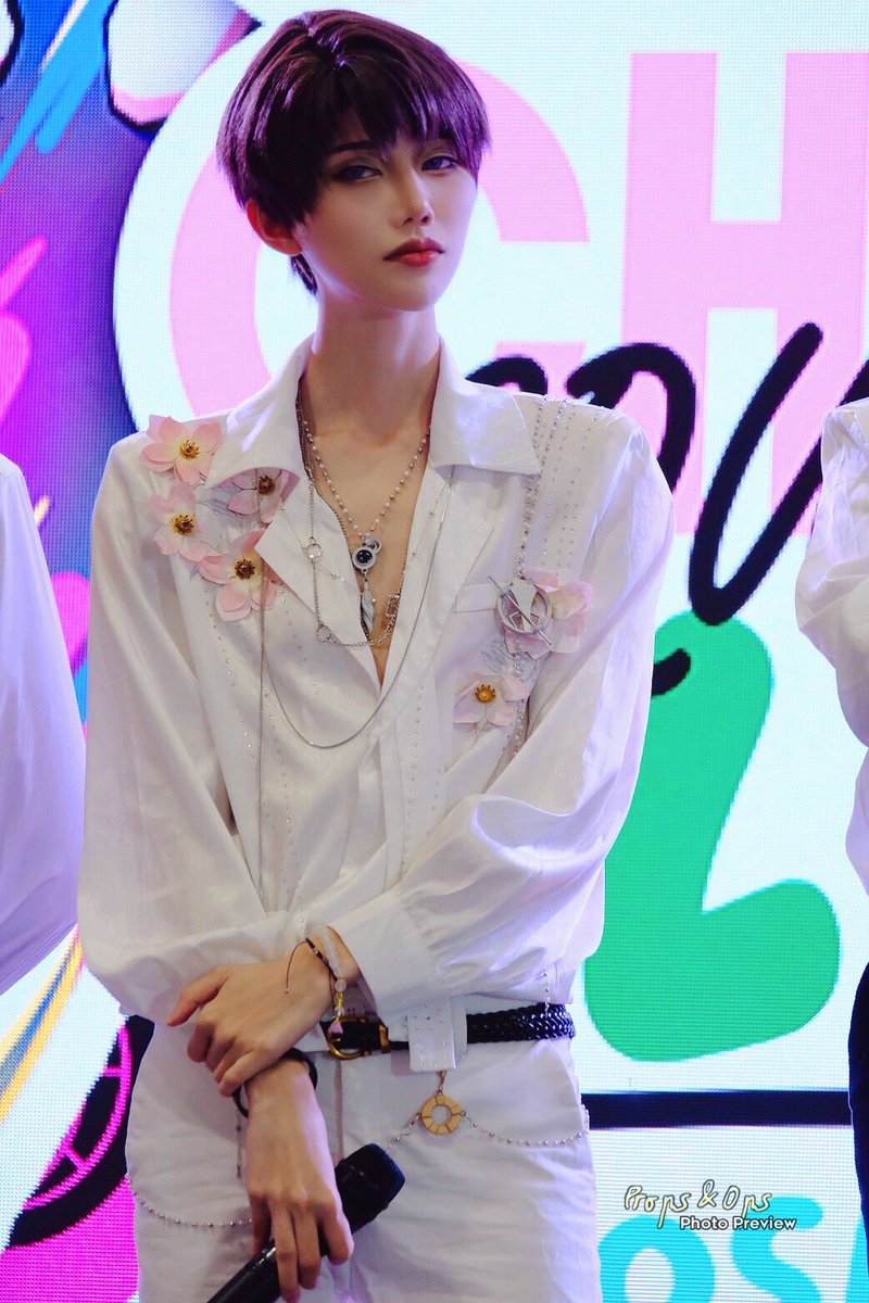 PropsOps's tweet image. ✨ SHINTA เกสต์คอสเพลย์และผองเพื่อนในงาน CHAMCHURISQUARECLUB x CosNatsu ณ จามจุรีสแควร์
 #cosplay #คอสเพลย์ #propsops #CosNatsu #ChamchurisquareCLUBxCosNatsu