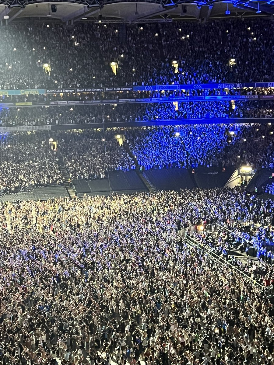 Oh my goodness #Oasis Dublin Croke park … immense.