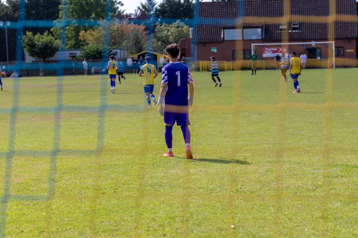 NorwichUnitedFC's tweet photo. 𝕄𝕒𝕥𝕔𝕙 ℙ𝕙𝕠𝕥𝕠𝕤

Bungay Town (H)

📸 Courtesy of @canaryralph 

#UTP💛💙 https://t.co/SPZYnMJXWf